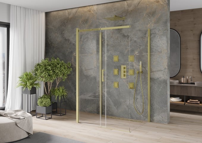 Prysznic w dużej łazience